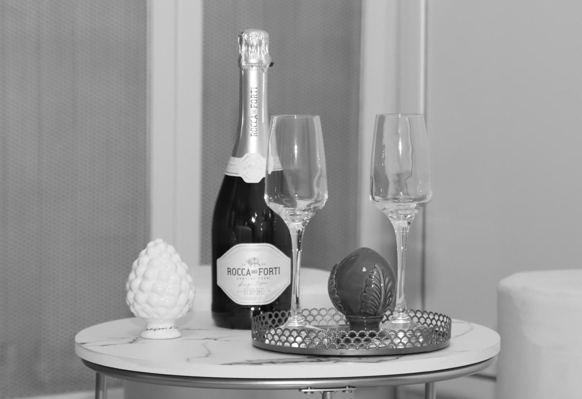 Alba E I Mori Bed & Breakfast Palermo Bagian luar foto