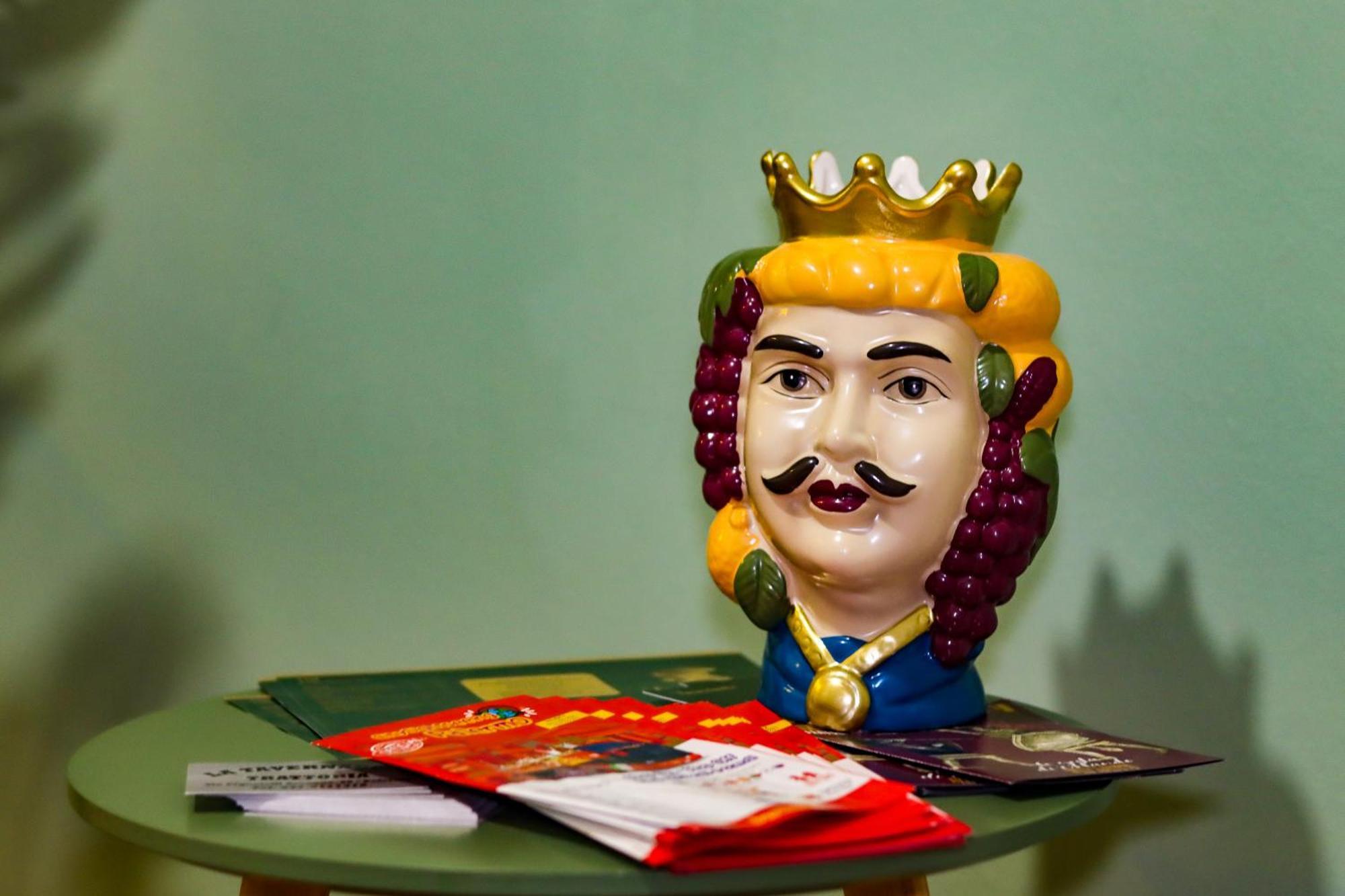 Alba E I Mori Bed & Breakfast Palermo Bagian luar foto