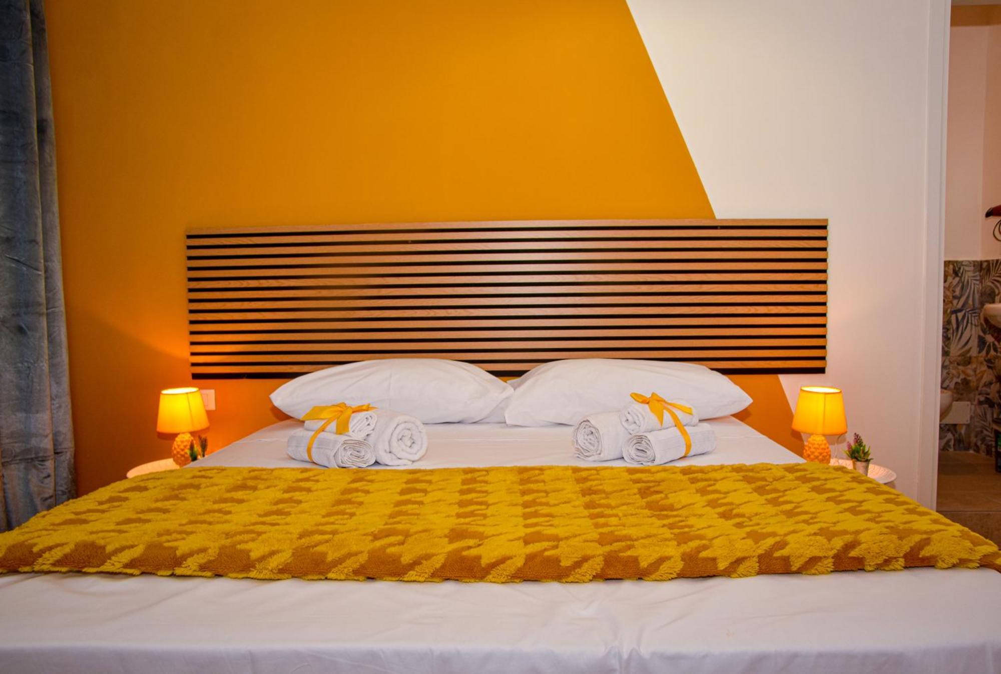 Alba E I Mori Bed & Breakfast Palermo Bagian luar foto