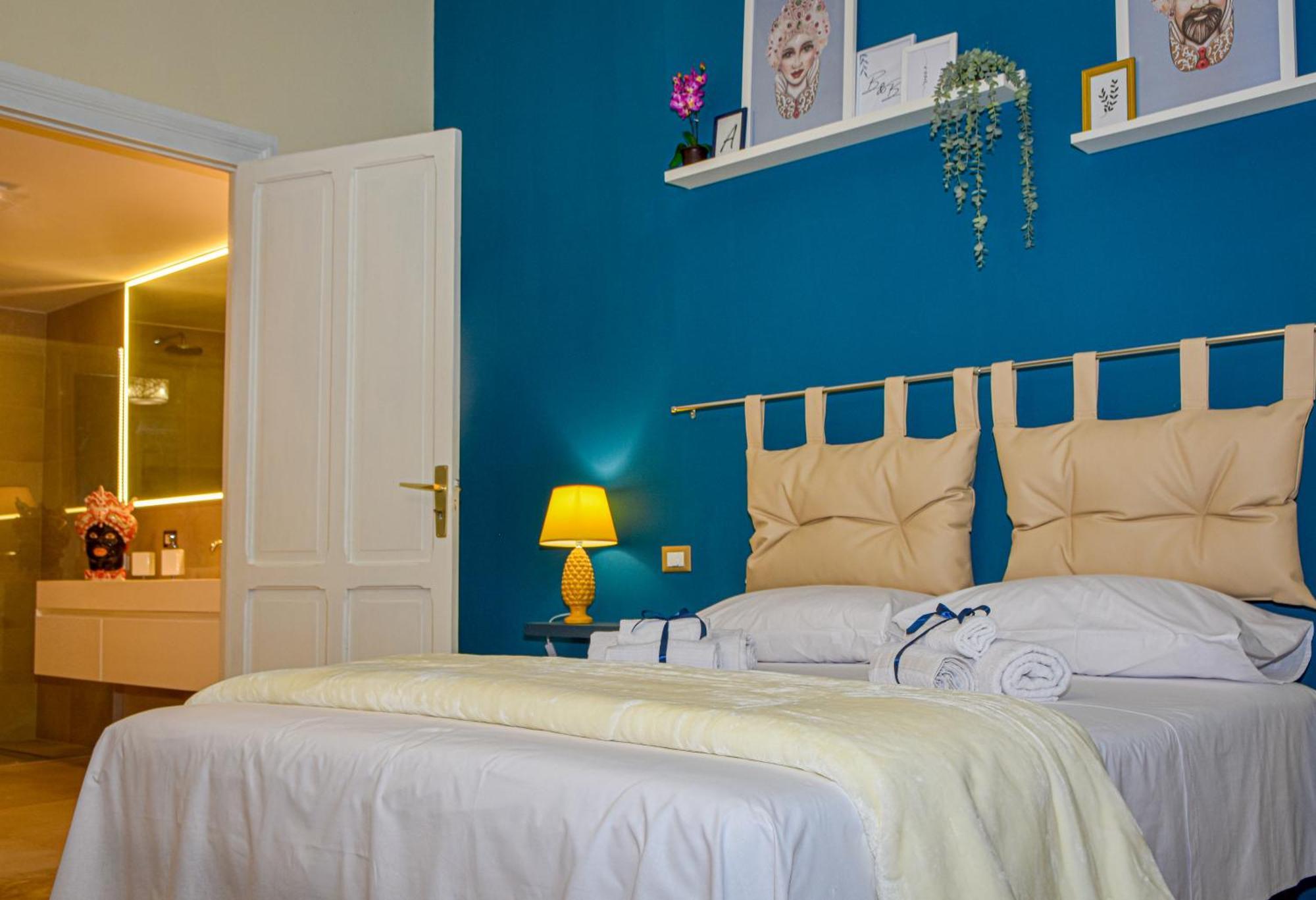 Alba E I Mori Bed & Breakfast Palermo Bagian luar foto