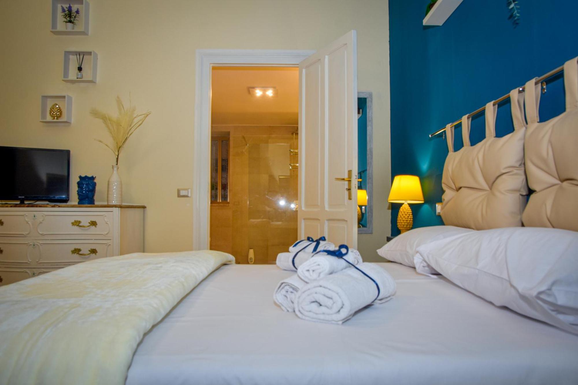 Alba E I Mori Bed & Breakfast Palermo Bagian luar foto