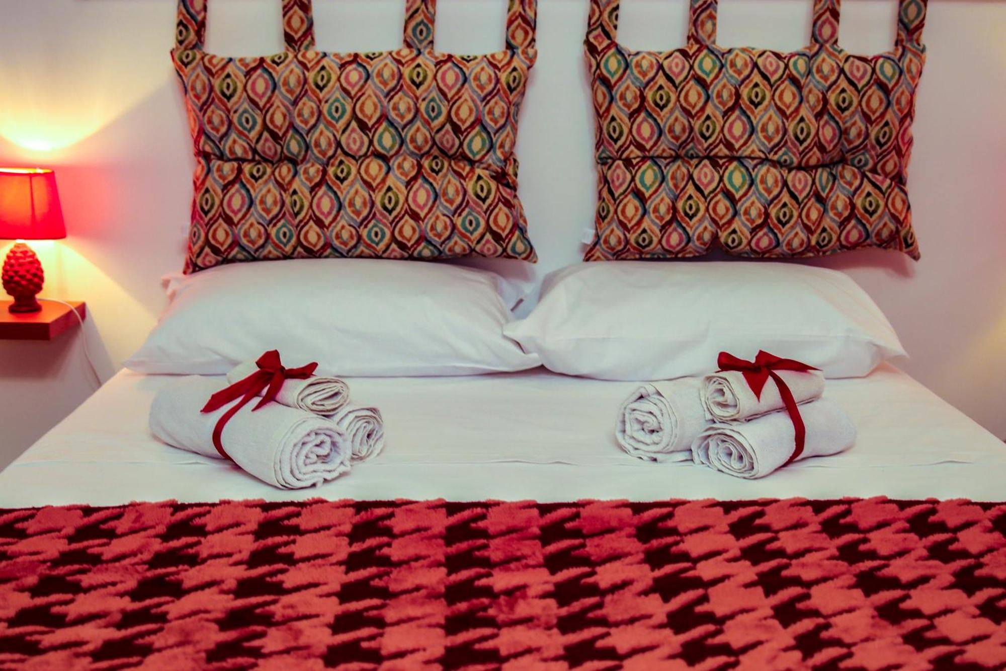 Alba E I Mori Bed & Breakfast Palermo Bagian luar foto